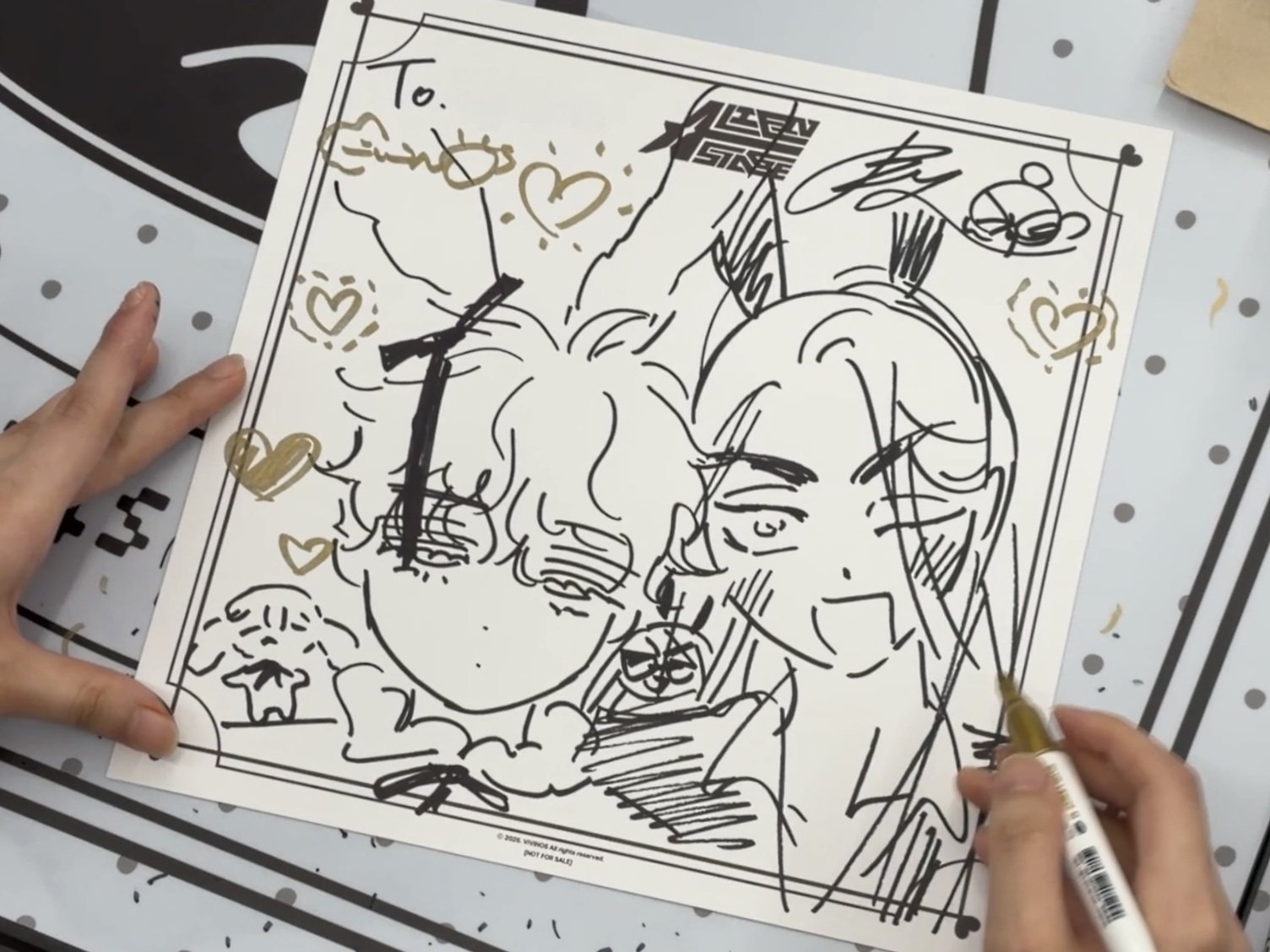 エイリアンステージ VIVINOS QMENG 直筆 イラスト サイン 色紙 Alien Stage VIVINOS QMENG サイン色紙 イヴァン ティル Amazon