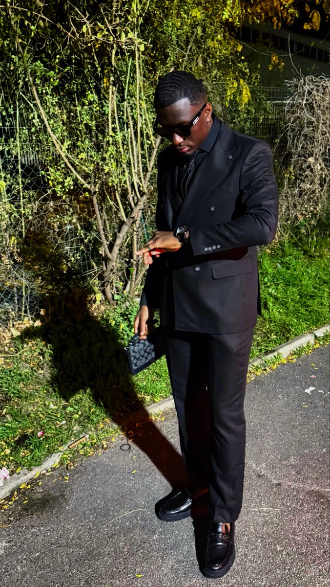 Btr_Dky's tweet image. 𝐋𝐞 𝐩𝐲𝐭𝐡𝐨𝐧 𝐚 𝐬𝐨𝐮𝐟𝐟𝐞𝐫𝐭, 𝐞𝐬𝐭 𝐝𝐞́𝐜𝐚𝐩𝐢𝐭𝐞́ 𝐯𝐢𝐟, 𝐣'𝐥𝐞 𝐦𝐞𝐭𝐬 𝐚𝐮 𝐩𝐨𝐢𝐠𝐧𝐞𝐭 𝐝'𝐦𝐚 𝐒𝐚𝐧𝐭𝐨𝐬 𝐂𝐚𝐫𝐭𝐢𝐞𝐫⌚️