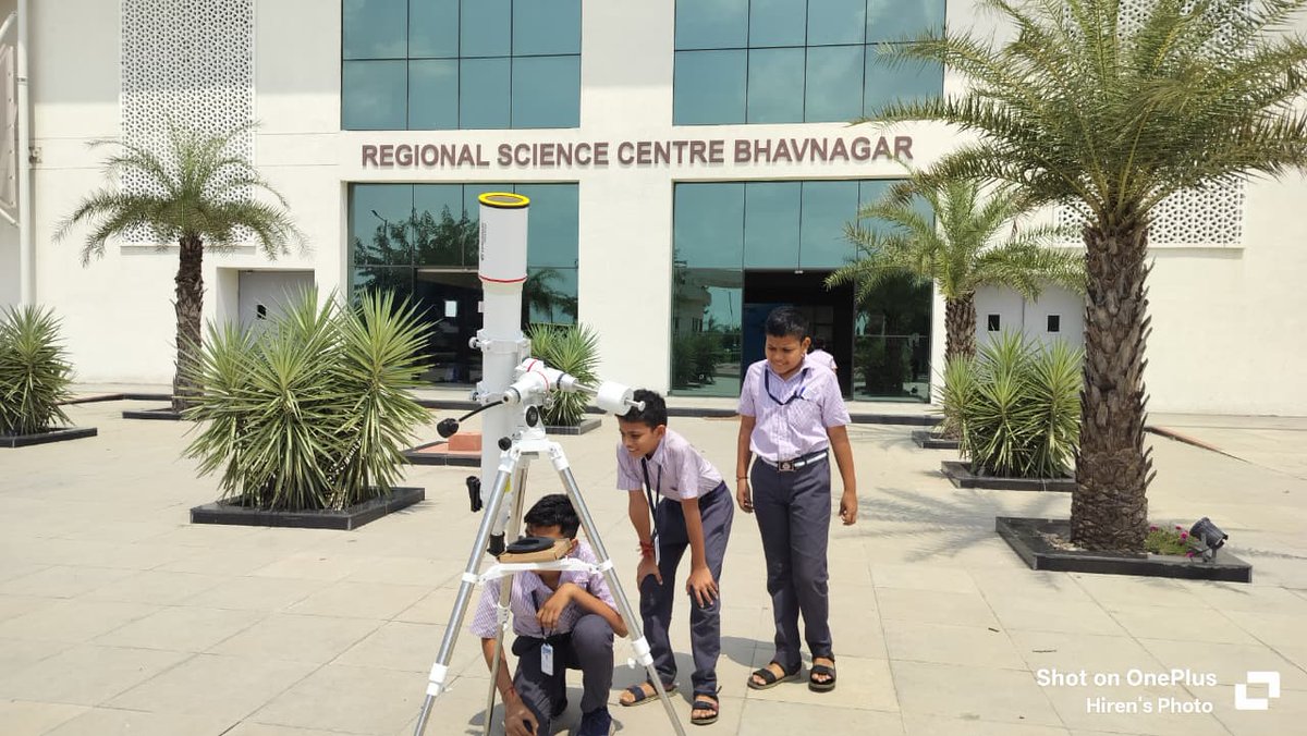 <a href="/RSCBhavnagar/">Regional Science Centre (RSC)Bhavanagar</a>  દીવાળી ના પર્વ નિમિતે તારીખ 20 ઓકટોબર, 2025 સોમવાર ના રોજ મુલાકાતીઓ માટે ખુલ્લુ મૂકવામાં આવેલ છે. દીવાળી વેકેશન દરમિયાન મુલાકાતીઓ માટે વિવિધ રસપ્રદ પ્રવૃત્તિઓનું વિશેષ આયોજન કરવામાં આવ્યું છે. તો આજે જ મુલાકાત લો &amp; મજા સાથે જ્ઞાનનો નવો અનુભવ માણો <a href="/RSCBhavnagar/">Regional Science Centre (RSC)Bhavanagar</a> માં!