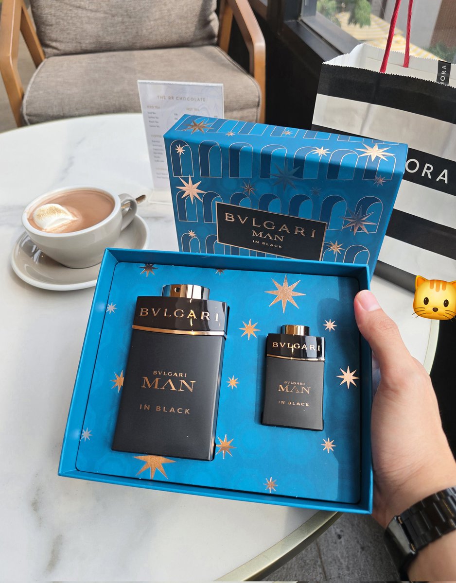 Parfum aroma vibe om om 30an seksi mapan old money