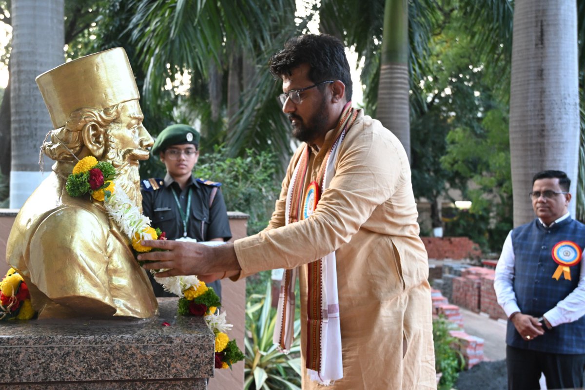 TiwariNilabh's tweet image. @tiwarinilabh