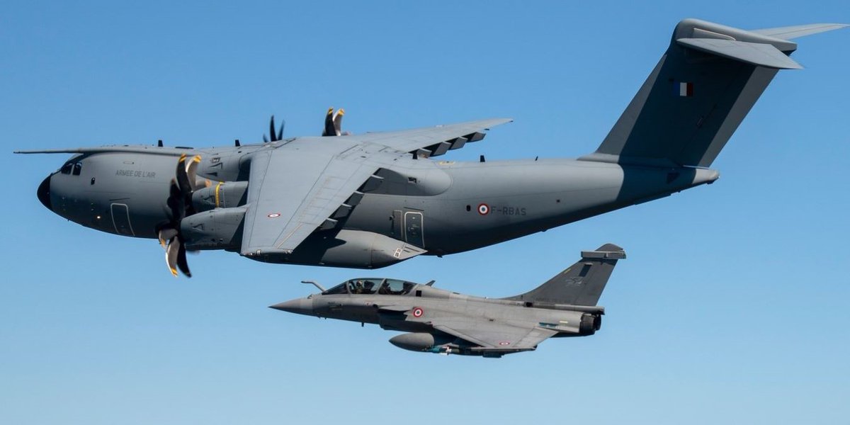 top_force's tweet photo. #Défense #Armées 🇫🇷✈️🪖⚓️Budget 2026 : des moyens pour la 3D française #A400M #Atlas #A330 #MRTT #Phénix #Rafale 🚁#NH90FS #Tigre #HAD 🛩️#SDT #Patroller https://t.co/MfYezb8RE7 https://t.co/bpm1PuKskB