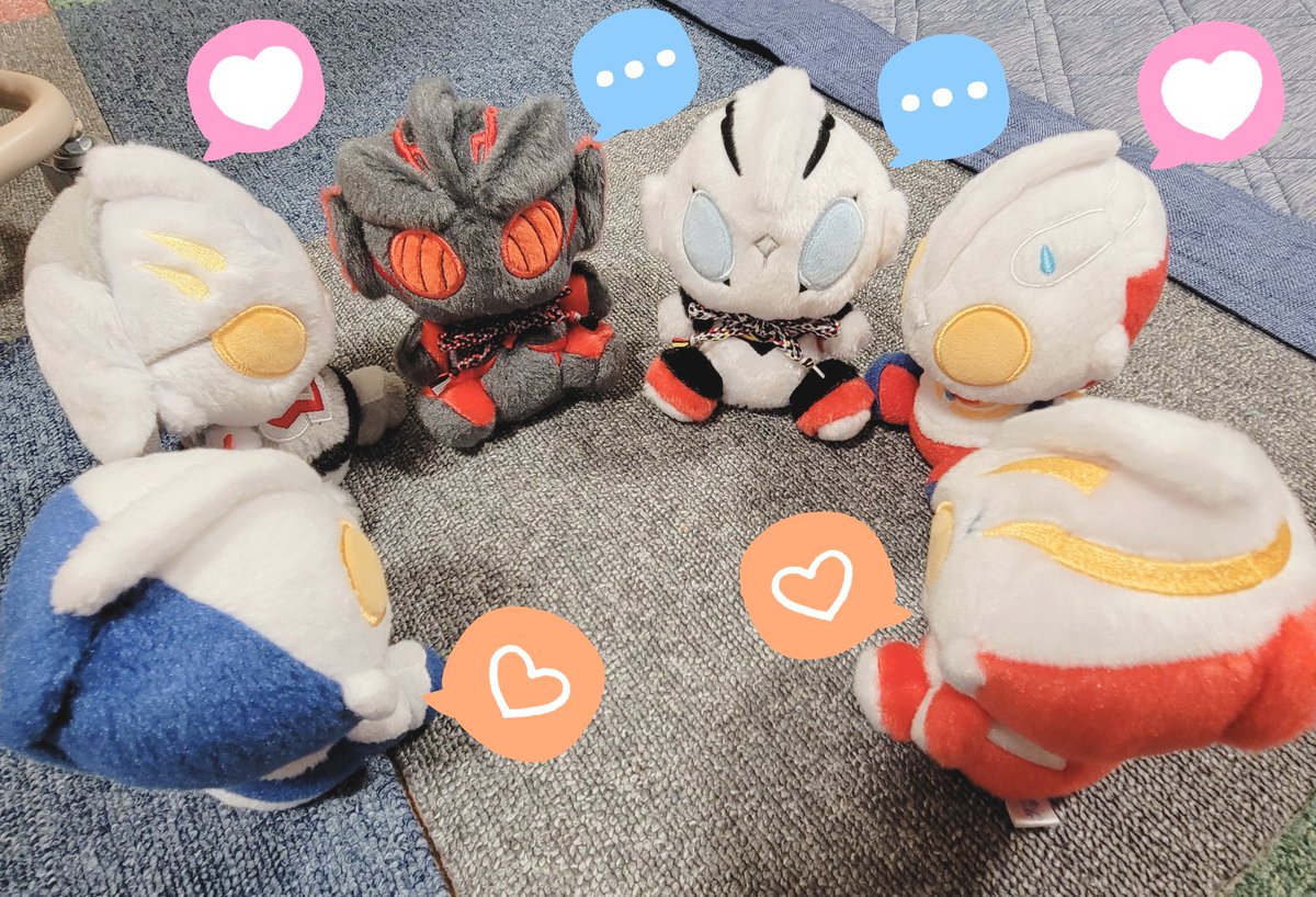 ｶﾞｲｱ:わあ!リボンだ!
ﾈｸｻｽ:😆
ｲｰｳﾞｨﾙ:…何だ、これ
ｺｽﾓｽ:それはね?家族の証だよ
ｻﾞｷﾞ:家族…?
ｺｽﾓｽ:皆持ってるの。全部主の手作りなんだ!
ﾃｨｶﾞ:ｲｰｳﾞｨﾙのはね?ﾃｨｶﾞが色選んだの!
ｲｰｳﾞｨﾙ・ｻﾞｷﾞ:…

#M78ふわふわが集まるタグ 
#ふわふわといっしょ