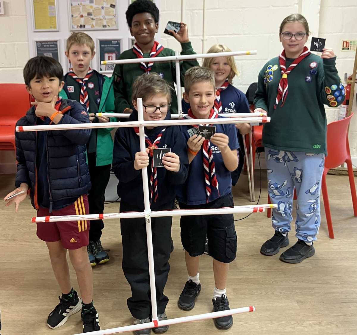 It’s #Jota at ⁦<a href="/GB2GP/">GB2GP Gilwell Park</a>⁩ this weekend and we’ve got young people making yagis to radio direction find their way towards a transmitter. The winners got some ⁦<a href="/ARDC_73/">ARDC</a>⁩ stickers!