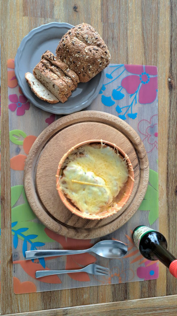 LaurensVIP's tweet image. 🧀 ZondagsLunch 🧀
#GenietenVanTkleine