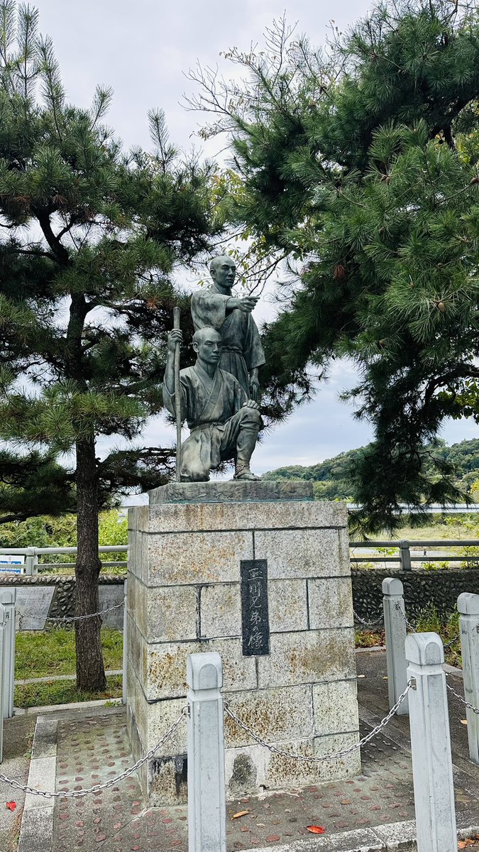 temp_c's tweet image. 今日は羽村から玉川上水の入り口見て山歩きして福生に降りるルートでした。
体力消耗してるのですが、登山靴のお手入れと洗濯だけは頑張って済ませようと思います。