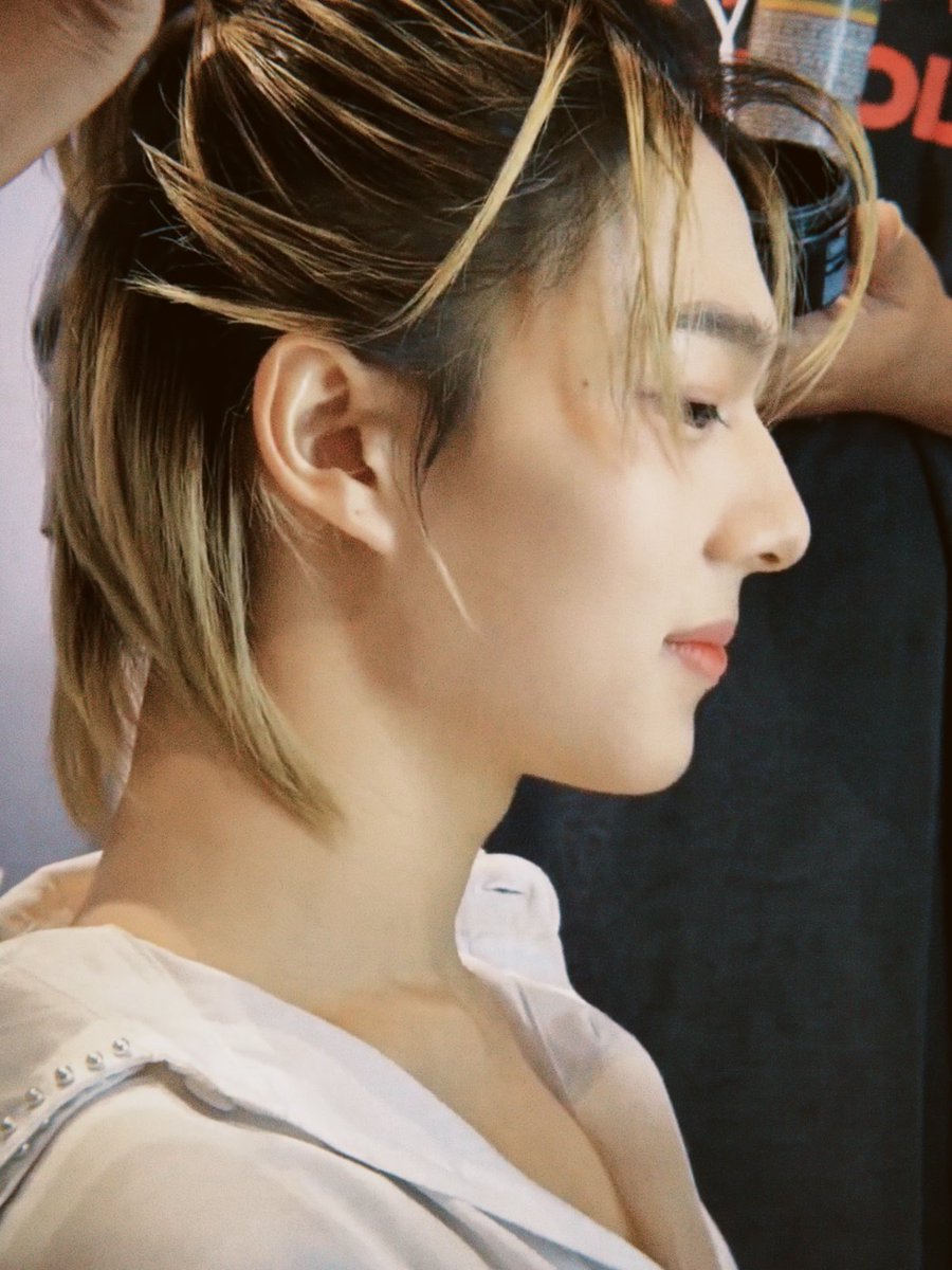 0910x0725_'s tweet image. CWR at DA Con Day2
#DA20ConcertxNuNewD2 
#NuNew