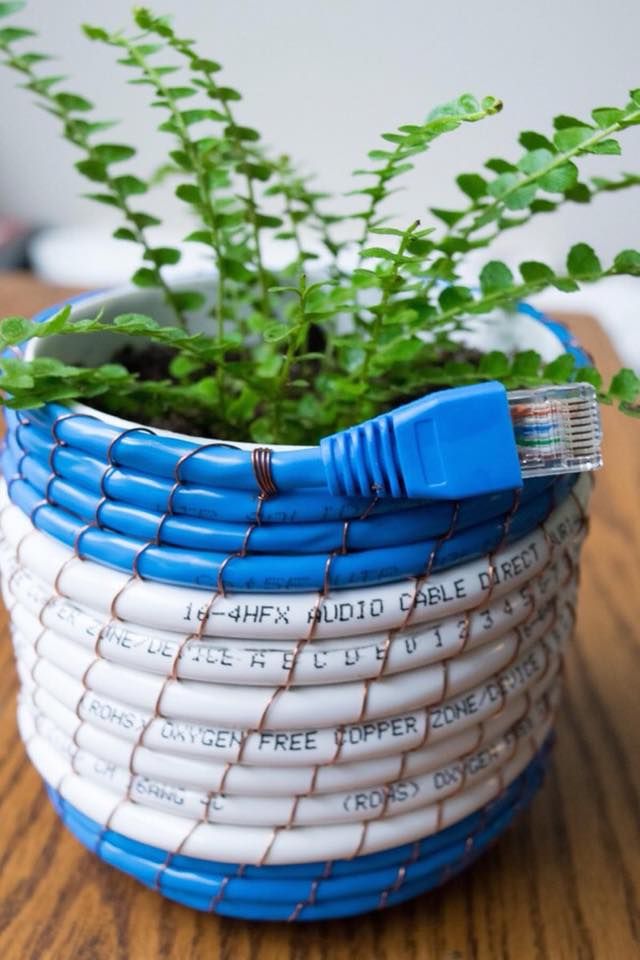 DOESNOTEXIST (@doesnotex_ist) on Twitter photo 