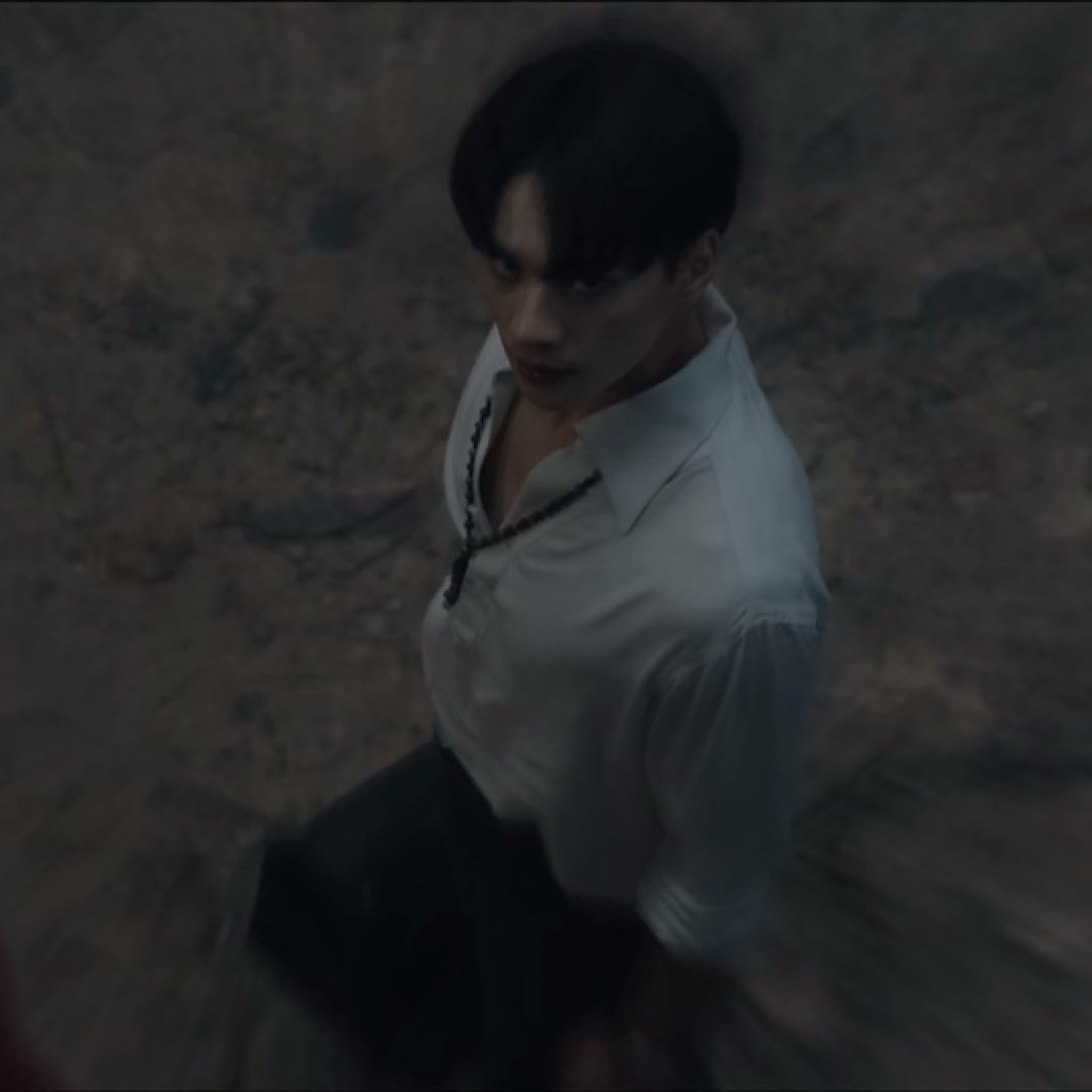 ก็นี่มองหน้านี่ก่อนปะ

Khemjira The Series EP11
#เขมจิราต้องรอดEP11