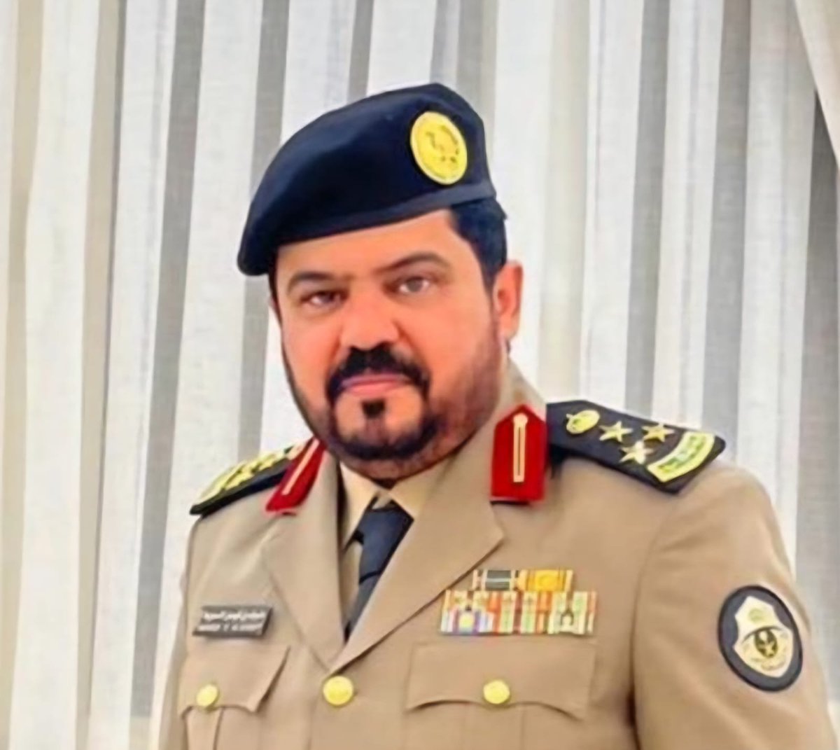 صدر قرار معالي مدير الأمن العام بتعيين العميد منيف بن فيصل بن سويط مساعدًا لمدير شرطة #حفرالباطن.
⁧#الساحات⁩ تُبارك للعميد #السويط هذه الثقة، متمنيةً له دوام التوفيق والسداد.
#حفر_الباطن