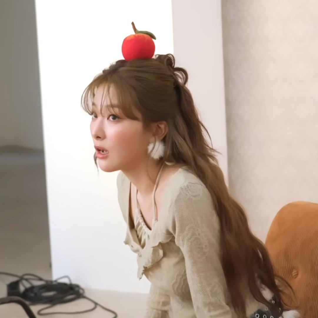 gomseulkong's tweet image. 바부 늑대