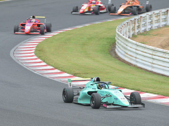 #FIAF4 Rd.11,12 in AutoPolis
Rd.11 P5→P4, Rd.12 P2→P1🏆
今季2勝目を飾ることができました!
全てがうまく噛み合い、快走することができました
支えてくれたチームの皆様、スポンサーの皆様、応援いただいた皆様のおかげです
3連勝できるよう、もてぎに向けて準備していきます
#Hydrangea