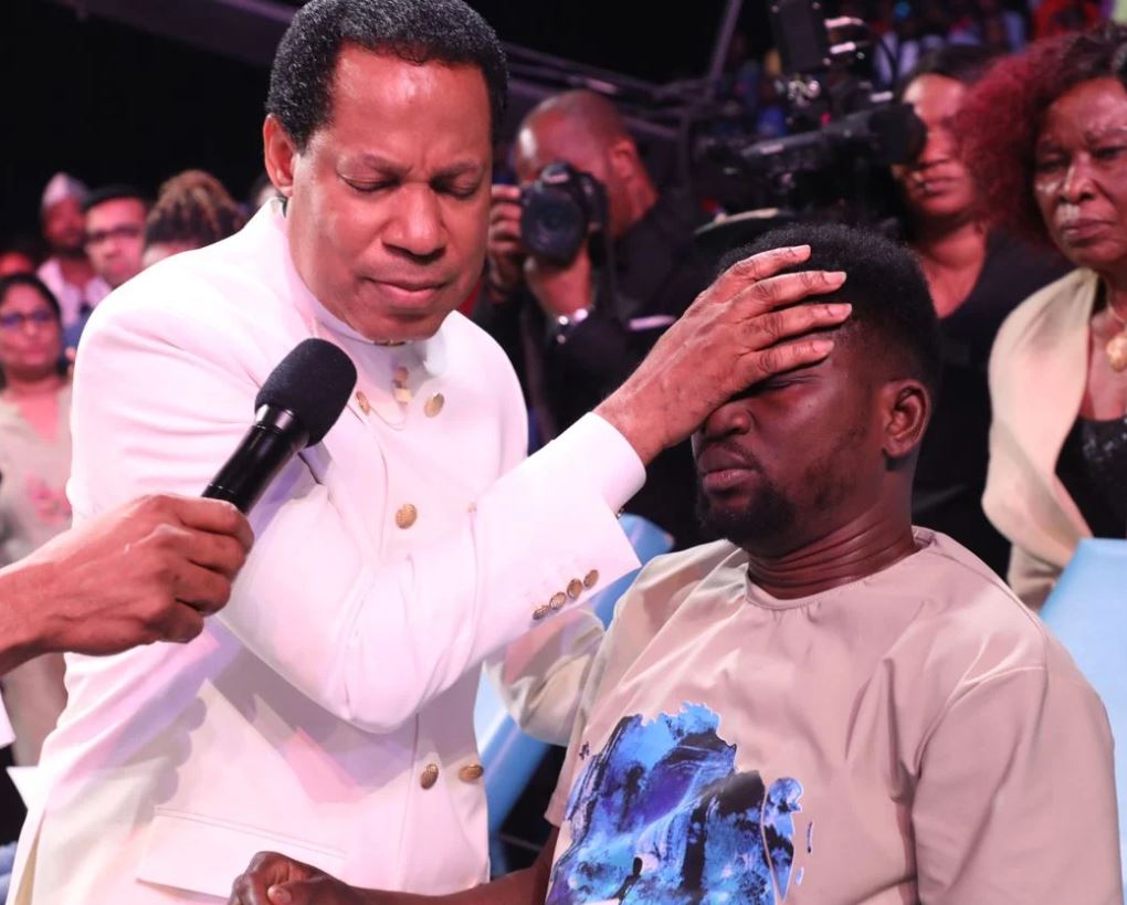 🙏The Spirit of God vitalizes every fiber of my being! The God-life in me destroys sickness, disease and infirmities! I'm healthy and strong! In Jesus' name, Amen ✝️
#HealingStreams #PrayWithPastorChris