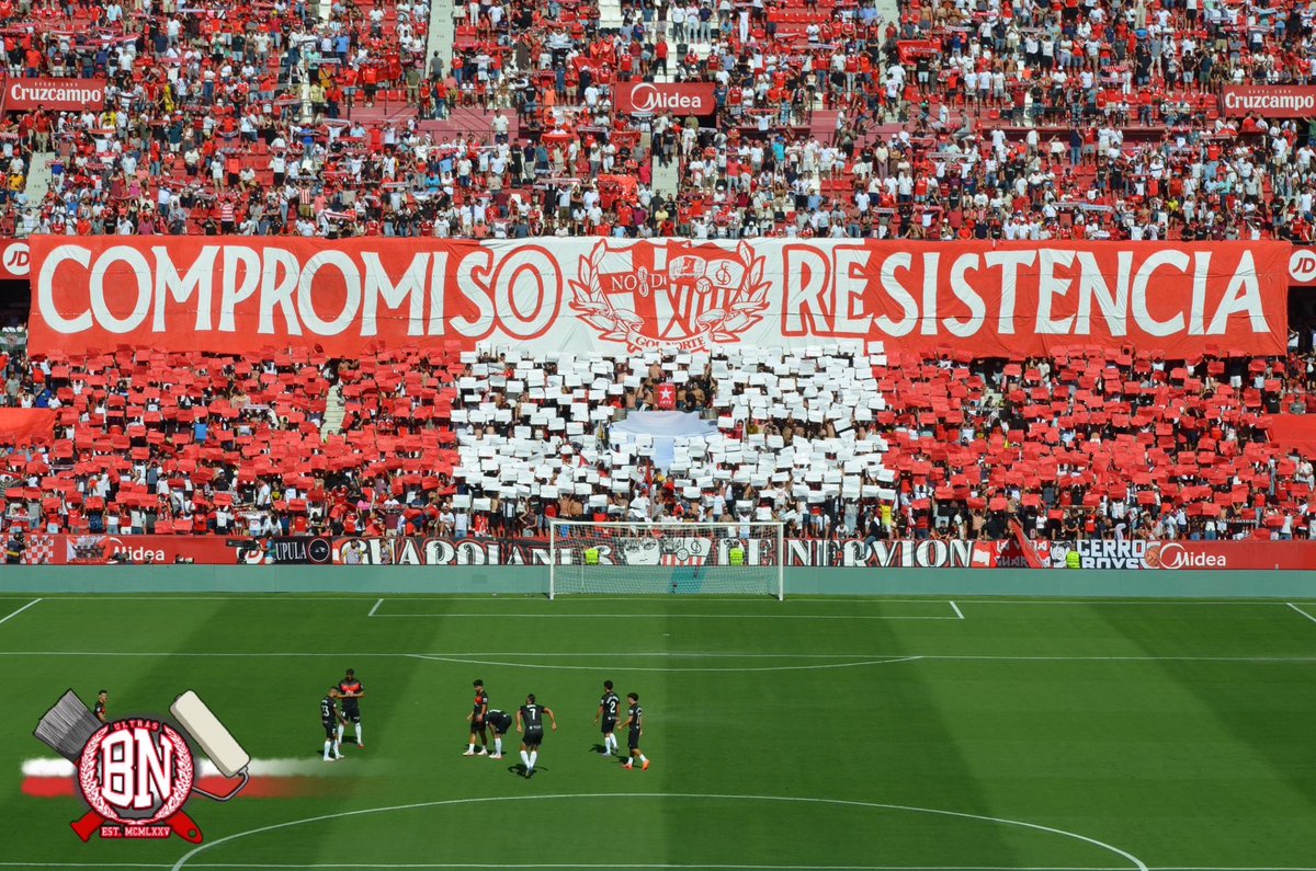 50 años desde que nos comprometimos por el escudo.
50 años desde que juramos resistir ante cualquier adversidad.
Por este club, por esta ciudad, por estos colores.

SEVILLA FC - MALLORCA