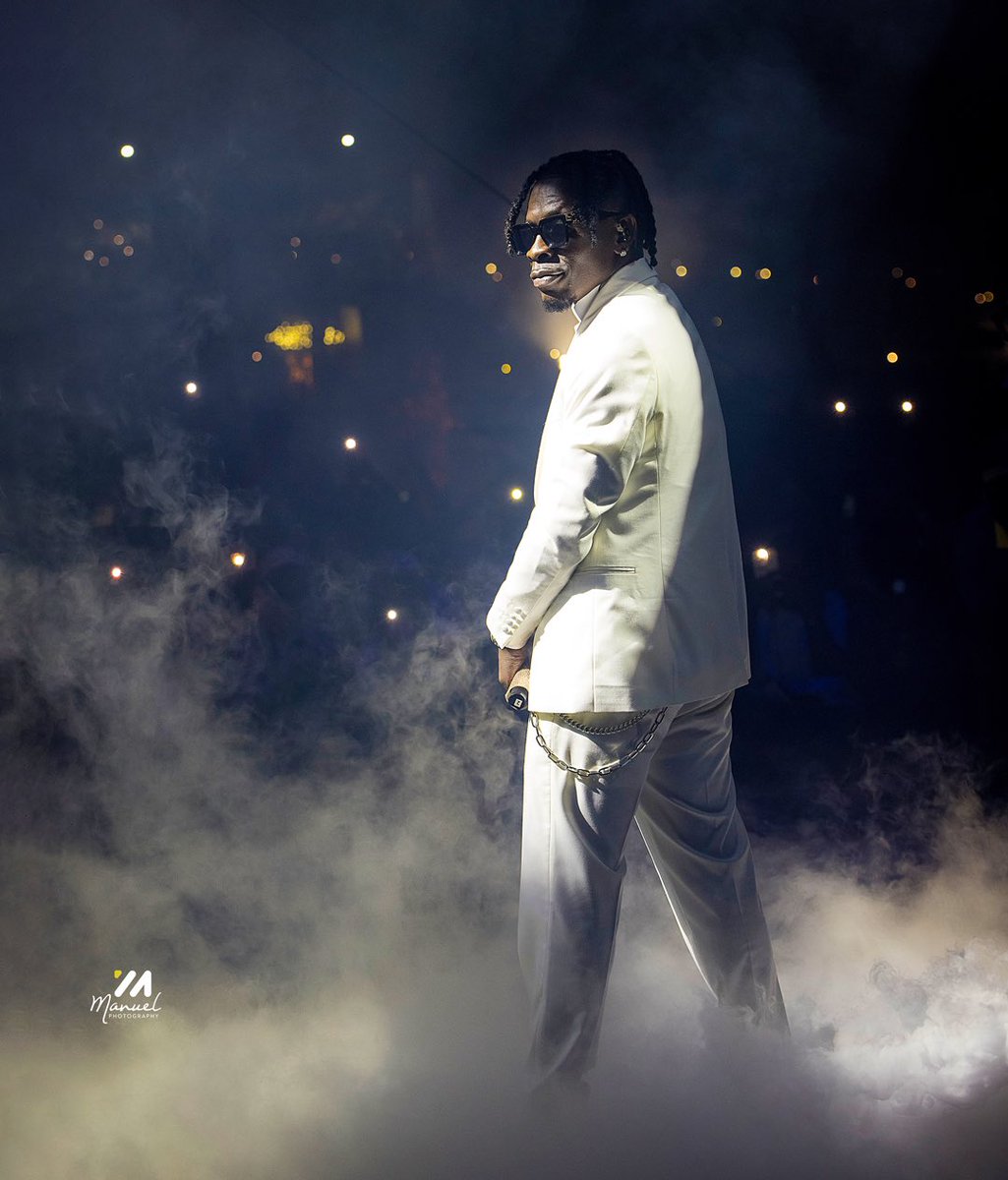 manuelphotos_1's tweet image. Still can&apos;t believe what happened yesterday! 🤯🤯🤯
The crowd, the energy, the love – it was an epic night! Truly unforgettable.

His name is SHATTA WALE 🔥🔥 @shattawalegh 
#ShattaFest2025 #SHATTAFEST