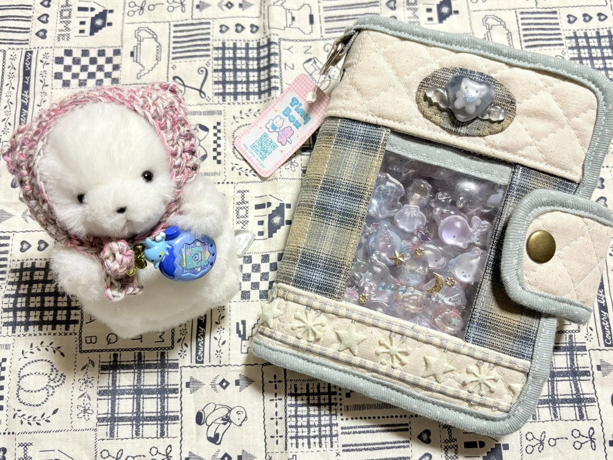 _isnooO's tweet image. これは！絶対に欲しい…！と思い､バインダーをゲットするために先日横浜に行ってきたよ〜🚢とっても可愛いです🌠
ひとまずお気に入りの海のいきものシールたちのコレクション用に🐳色々な使い方ができそうで他の色も欲しいな〜❄️
#withTinyBox