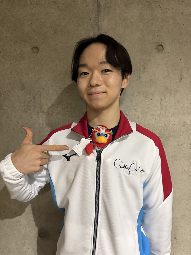 ❄️西日本学生選手権 男子7•8級❄️
🥇#鍵山優真 選手 /中京大学 200.54
🥈#片伊勢武アミン 選手 /関西大学 154.64
🥉#中村俊介 選手/同志社大学 125.62

鍵山選手が貫禄の3連覇🔥
「納期がギリギリで新しいものに変わっていなかった💦」と音楽トラブルも
🗣️夏から明確な課題として取り組んできた😤