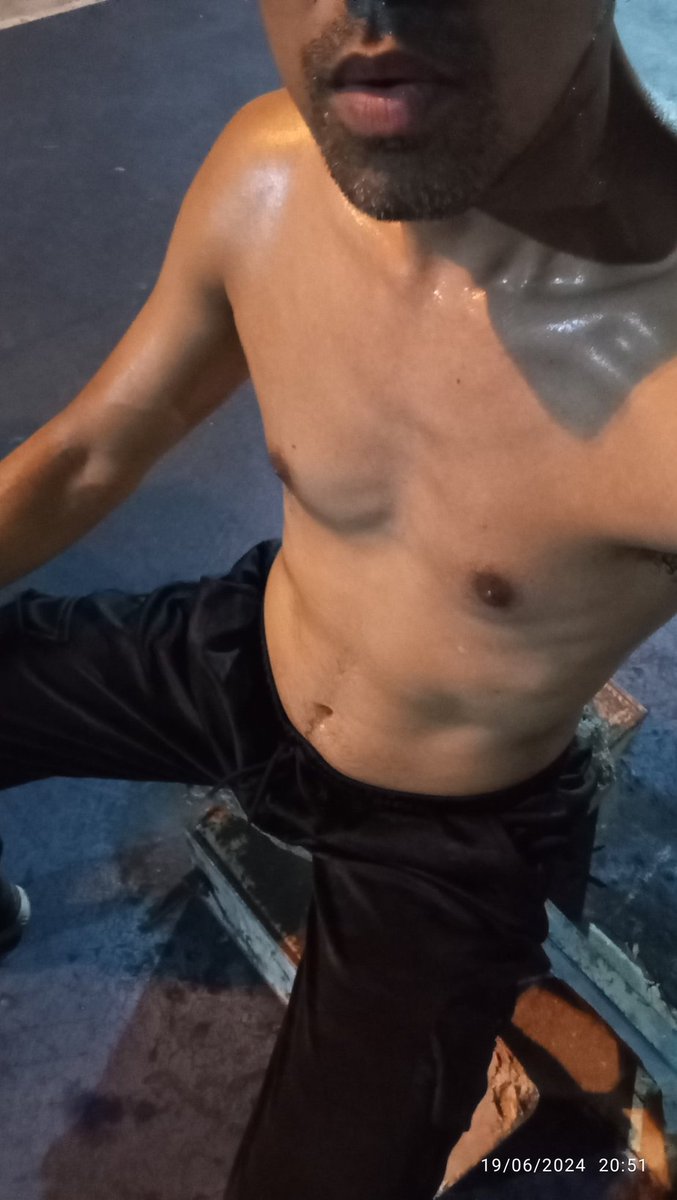 ออกกำลังกายวันละนิดเพื่อตัวเองอิๆๆ