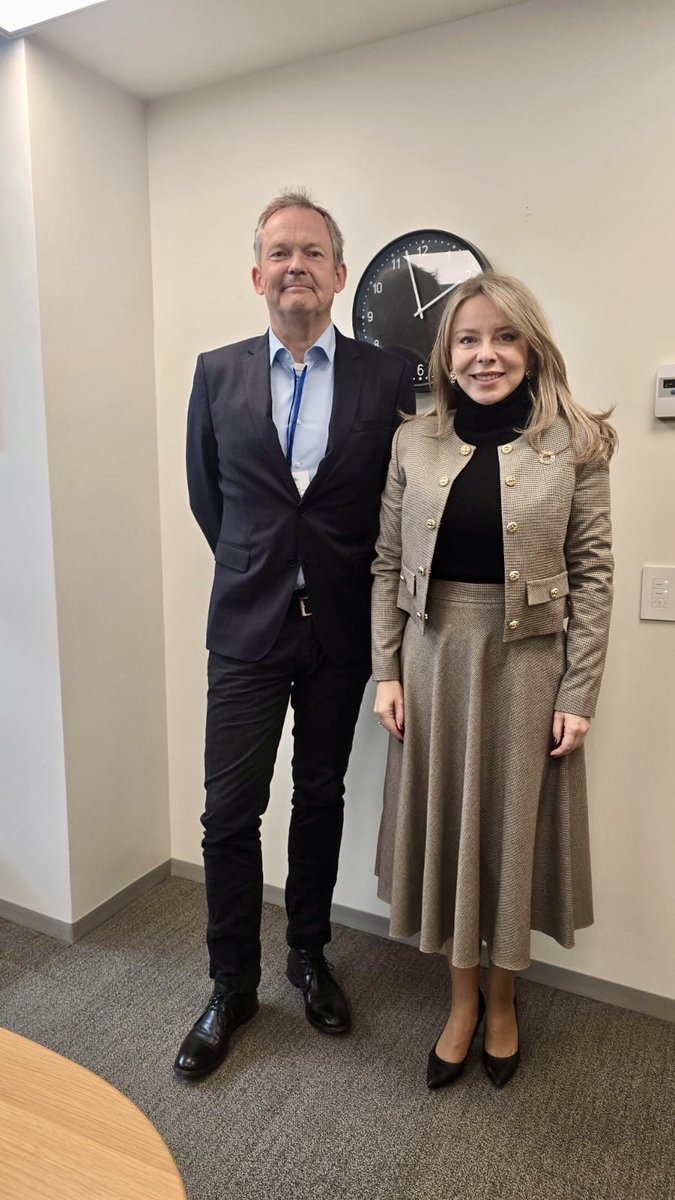 Centralnabanka's tweet image. 🇲🇪📈 Tokom završnog dana #IMFMeetings u Vašingtonu, guvernerka dr @IrenaRadovicMNE učestvovala je na radnom doručku koji je organizovao Evropski odsjek @IMFinEurope pod vođstvom Alfreda Kammera.
💬 Predstavljen je novi izvještaj Regional Economic Outlook for Europe o ekonomskim…