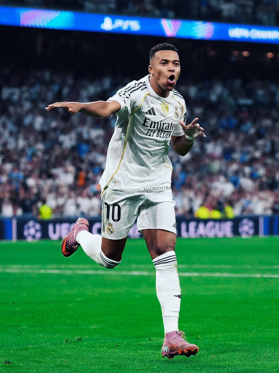 JuandaRM7's tweet photo. 🚨SORTEO INTERNACIONAL🚨

Si el Real Madrid le gana al Getafe, vamos a sortear la camiseta del Real Madrid (a elegir equipación y dorsal). Solo hay que: 

- Seguir a @JuandaRM7 y @Topjersey10
- Hacer RT
- Opcional: Mencionar a un amigo para doble participación https://t.co/vxoPMii69j
