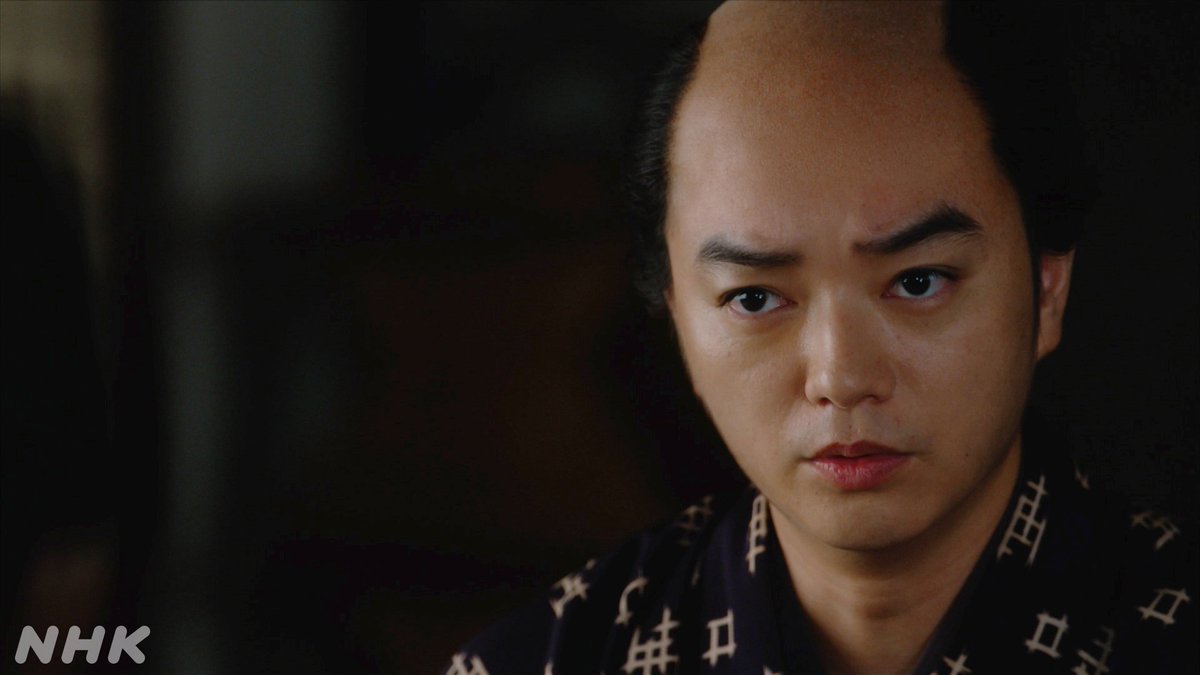 歌麿は…亡くなった母からの虐待によるトラウマや、見捨ててしまった罪悪感を抱え…そしてやっと出会った大切な女性も失い…

死んだ人達に囚われながら…

それでも多分どこかでまだ、蔦重のことも好きだという想いも捨てきれていなくて…。

本当に難しい役だなと思う。

 #大河べらぼう