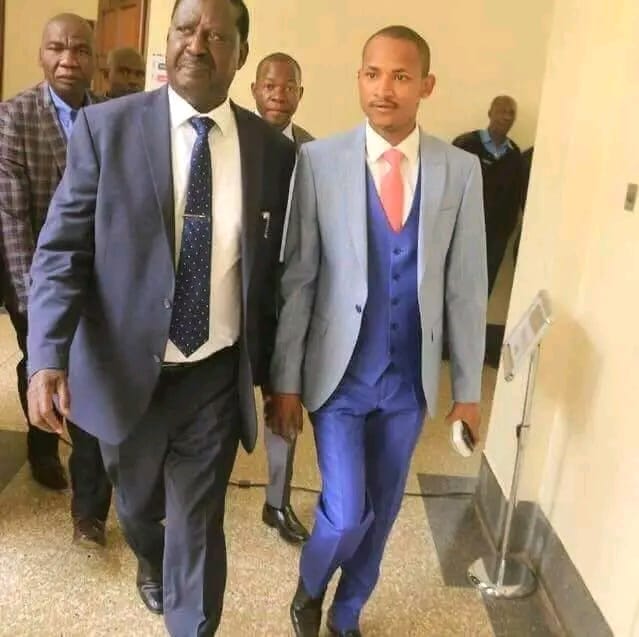 KipLecturer's tweet image. Juogi is roving around Bondo and will start making demands.. waharakishe wapatie Ruto aongee or Juogi will start demanding for Babu to speak… they won’t believe!
#RejectCybercrimeBill   Githinji  Orengo    Sifuna  Joho  Simba Arati  
#RIPRailaOdinga