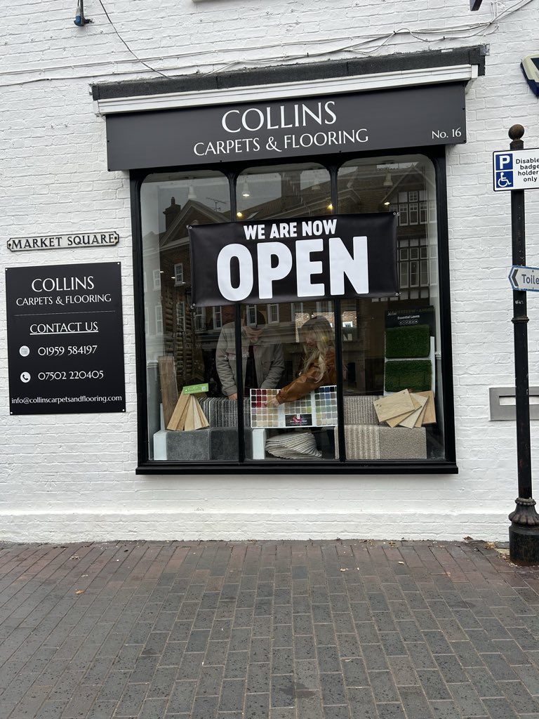 LouiseCollins02's tweet photo. A little visit to see the boy on his opening day ❤️ https://t.co/BejKwojQ0q