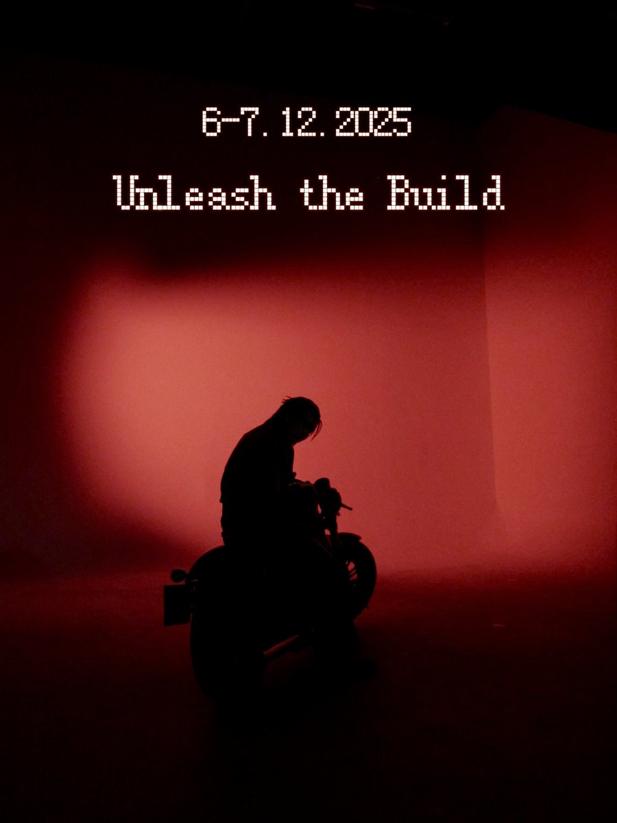 Stay Tuned💙 

<a href="/JakeB4rever/">BIU.</a> 
#BuildJakapan 
#Beyourluve