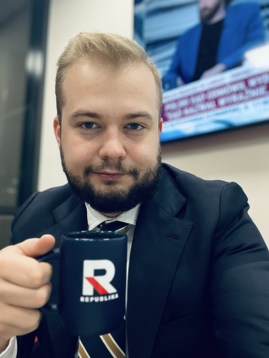 Michał Moskal (@michal_moskal) on Twitter photo A już za 15 minut zapraszam do śledzenia niedzielnej Bitwy w <a href="/RepublikaTV/">Telewizja Republika 🇵🇱 #włączprawdę</a>🇵🇱💪 A już za 15 minut zapraszam do śledzenia niedzielnej Bitwy w <a href="/RepublikaTV/">Telewizja Republika 🇵🇱 #włączprawdę</a>🇵🇱💪