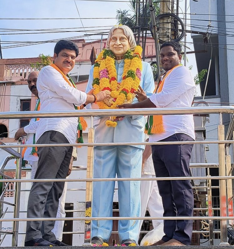 KrishnareddyPu4's tweet photo. https://t.co/40WYcY4XIY