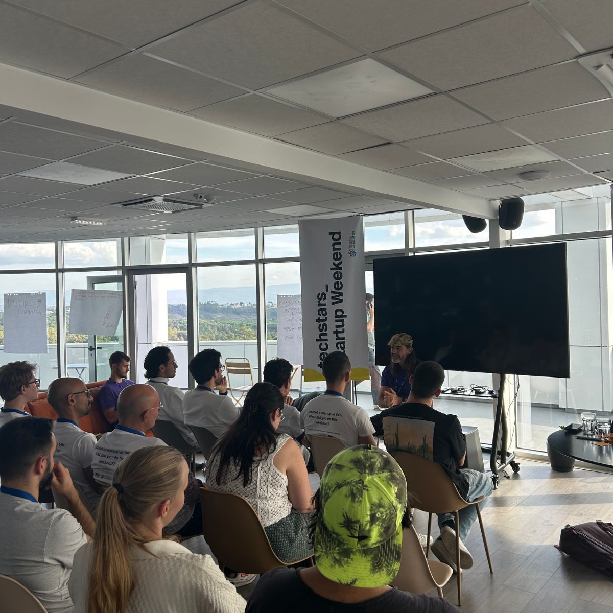 Startup351's tweet image. Day 2 at Startup Weekend Viseu - Yesterday was all about validation, prototyping, and refining ideas. 💡

The rooms were buzzing with energy, feedback, and collaboration - and our incredible mentors were there every step of the way. 🙌

#TechstarsStartupWeekend #351Startups