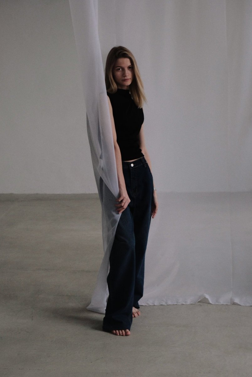 𝐀𝐏 tweet media