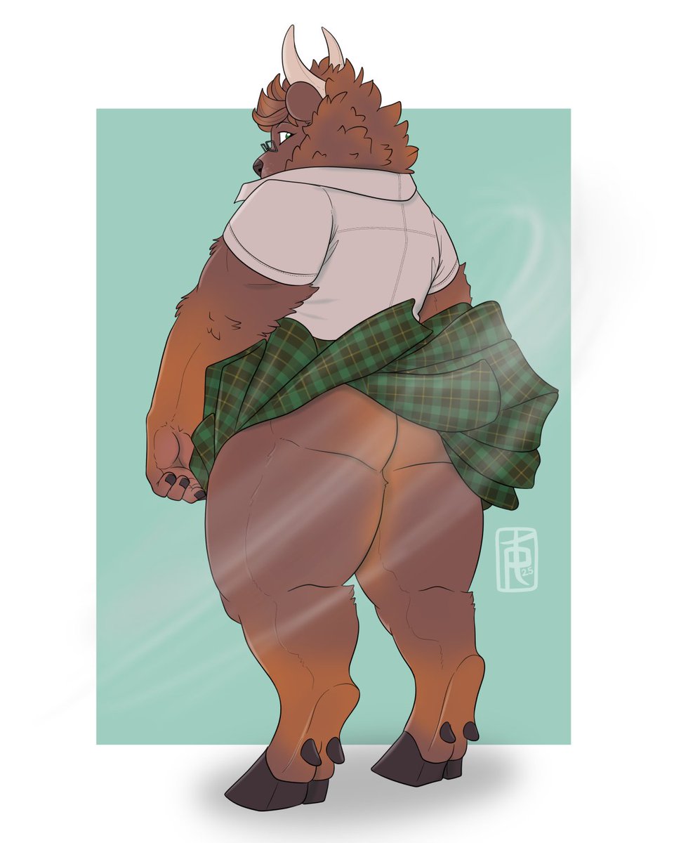 Gotta watch that breeze when you wear a kilt! 

Stream Snatch for TenPoundHammer!