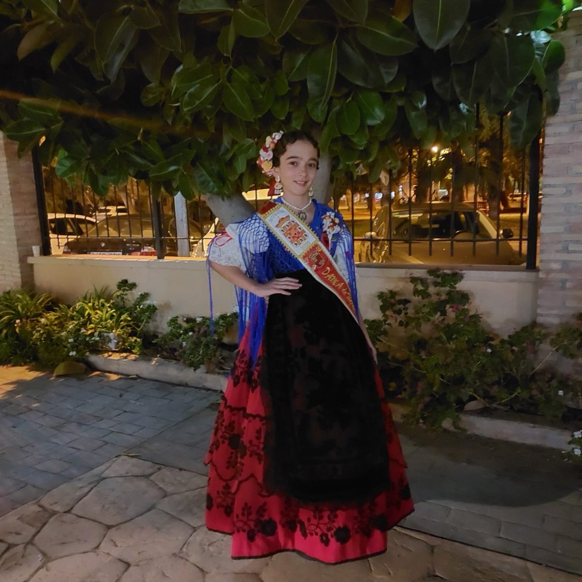 eltablacho's tweet image. Nuestra reina infantil, Sofía, asistió como Dama de Honor al festival juvenil de la peña huertana El Membrillo.