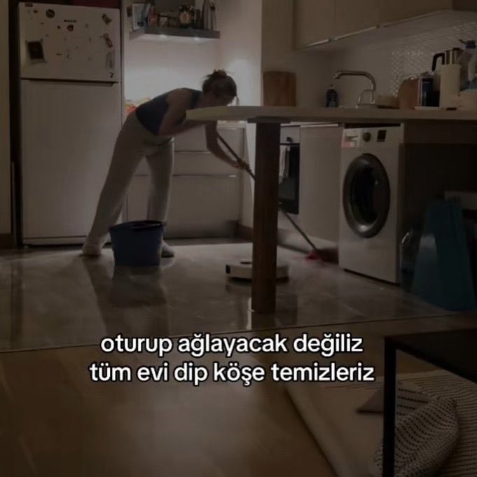 Esila (@yorgunbabyy) on Twitter photo 