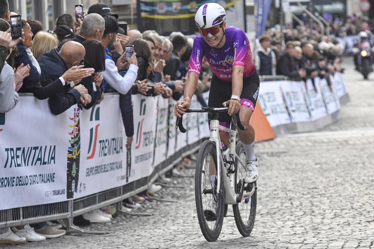 #VenetoClassic 🇮🇹

🇺🇾 Una última exhibición de <a href="/Eric_Fagundez/">Eric Fagundez</a> en Italia, aunque casi parecía una clásica belga 🤠

¡A disfrutar de unas merecidas vacaciones! 🧉🏖️

📷 <a href="/SprintCycling/">SprintCycling</a> #CicloturismoBurgos