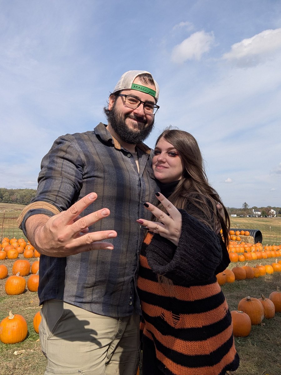 Bucky Boi tweet media