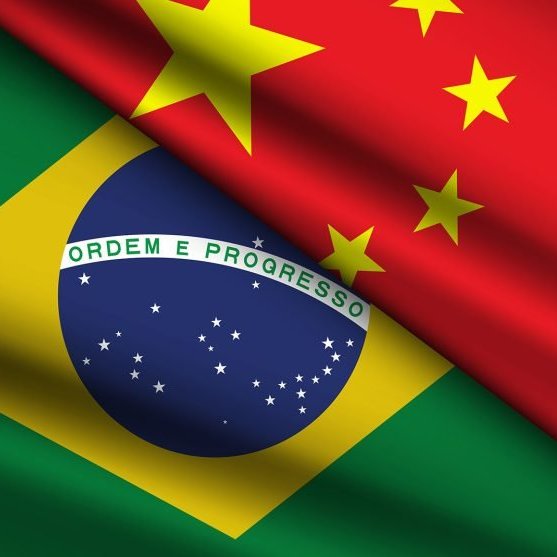poptime's tweet photo. 🚨🇧🇷 Brasil e China fecham parceria INÉDITA para produzir remédios contra diabetes, obesidade e doenças autoimunes.

A China irá fornecer tecnologia para a Fiocruz produzir e oferecer tratamentos no SUS, diminuindo a importação e baixando os custos dos remédios! https://t.co/4CQ21VIAj2