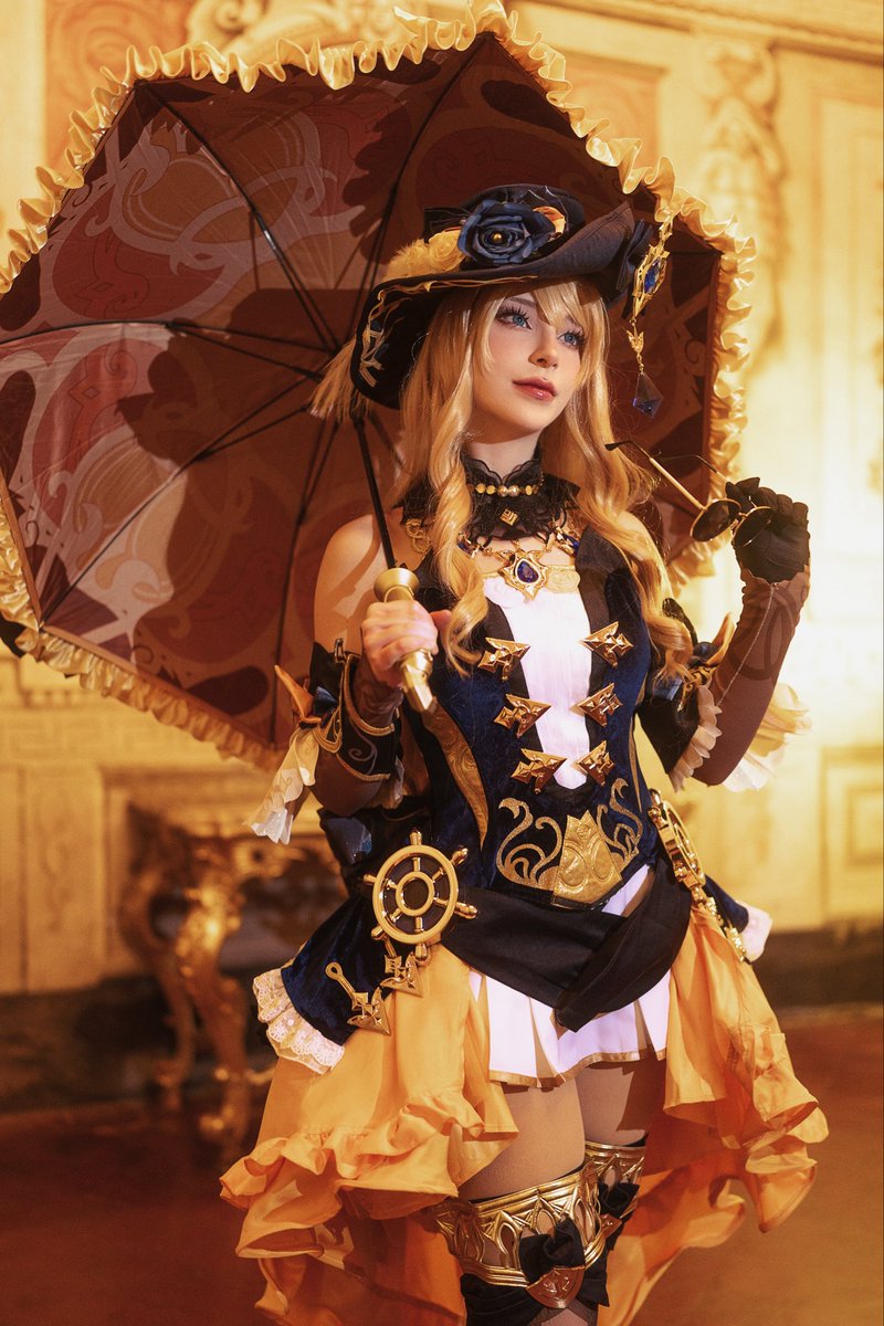 hitomi_okami's tweet image. ⚜️ Navia - Genshin Impact ⚜️

Ph: @dizzymonogatari 🤍

You can find the full set on my kofi shop 🫶🏻

#cosplay #GenshinImpact