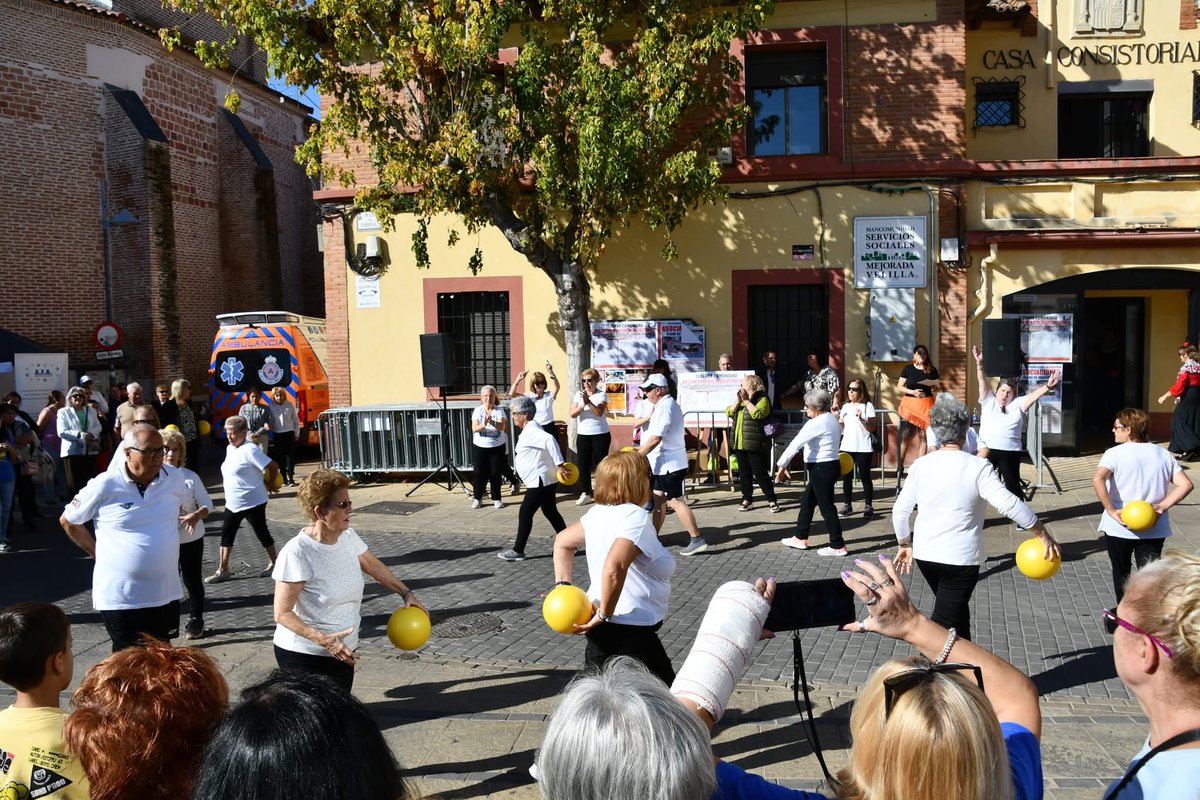 PCivilMejorada's tweet image. #Mejorada ayer sábado por la mañana estuvimos de servicio preventivo durante el VIII Encuentro de Asociaciones en la Pl. de España.

#LasProtesCuentan #PorTuSeguridad