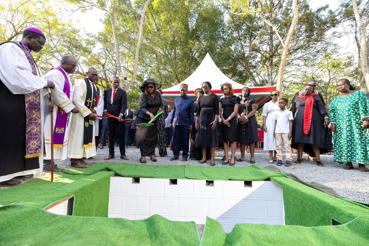 Joined mourners in laying to rest the late statesman <a href="/RailaOdinga/">Raila Odinga</a> at his Kang'o Ka Jaramogi home in Siaya County. His courage and democratic ideals will always guide and inspire us.

Go well BABA.