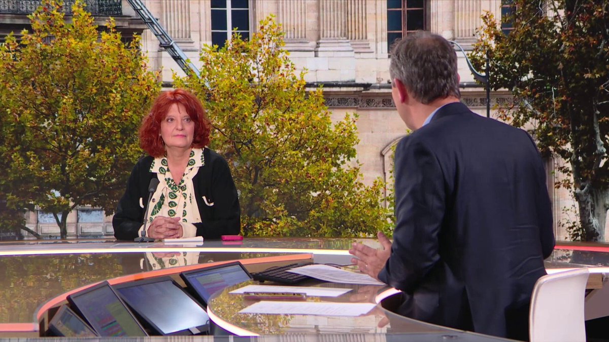 🔴 EN DIRECT
Cambriolage au Louvre: les enquêteurs disposent "des images de vidéoprotection du musée et de la Ville", annonce la procureure de Paris
l.bfmtv.com/dyb3