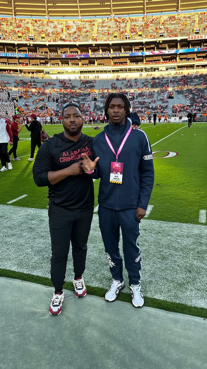 At the Crib🏡 <a href="/CoachMoLinguist/">Maurice Linguist</a> <a href="/AlabamaFTBL/">Alabama Football</a> <a href="/McEachernFtball/">McEachern Football</a> <a href="/BrettGreenberg_/">Brett Greenberg</a> <a href="/Bama_247/">Bama247</a>