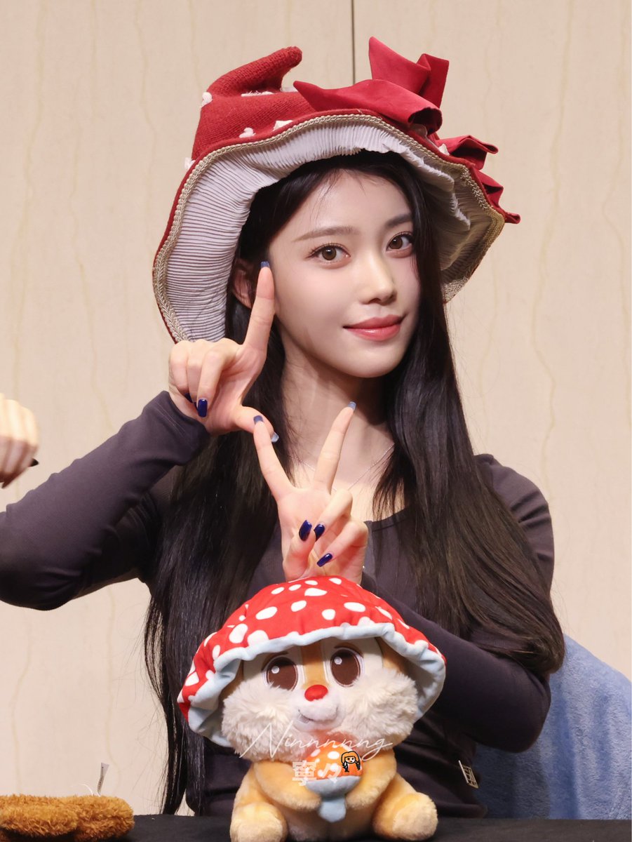 Neinei_Jo's tweet image. 251019 후즈팬 대면 팬싸 Whosfan対面ファンサイン会

🍄🐿️🎀

#Kep1er #ケプラー #케플러
#XIAOTING #샤오팅 #션샤오팅 #심소정 #沈小婷 #シャオティン