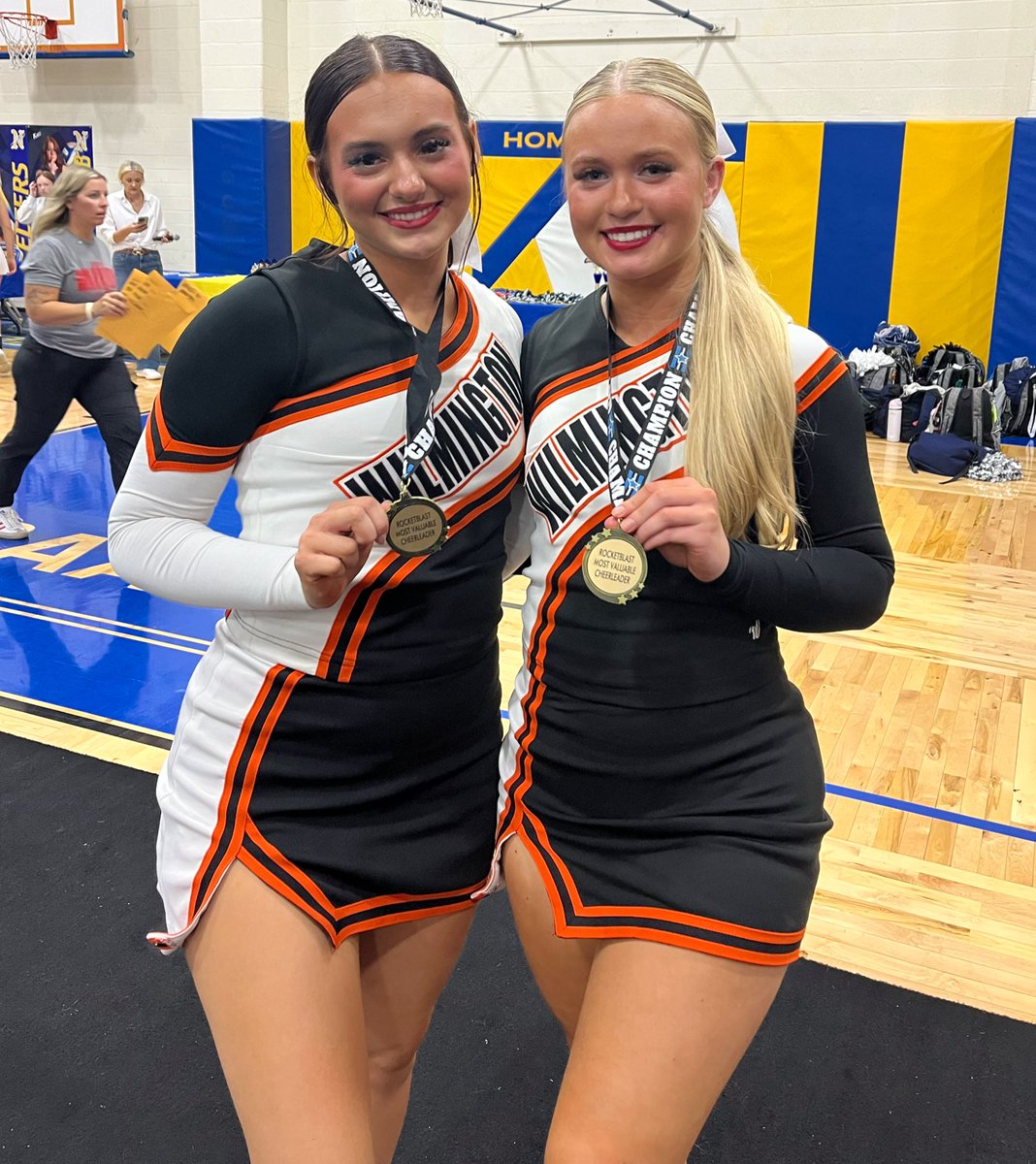 Congratulations to our Cheerleaders at CNE today!  

They placed 2nd place for traditional team and game day teams

Keely Hensley was selected as the MVP for game day

Alexa Rich was selected as the MVP for the traditional team