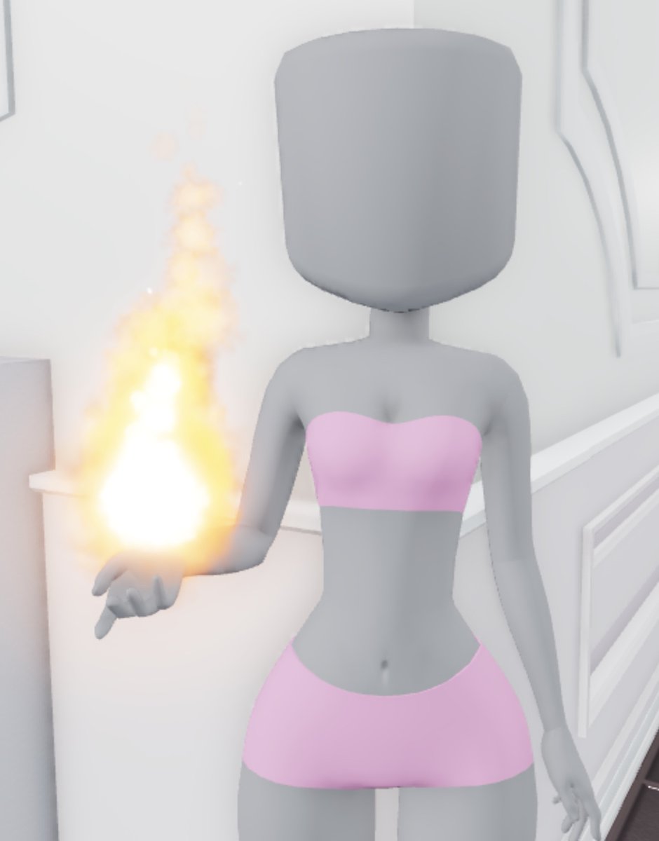 ITGIRLRobloxHQ's tweet image. NEW SHOP ITEM 🔥
You can customize the color and it costs 4k diamonds!