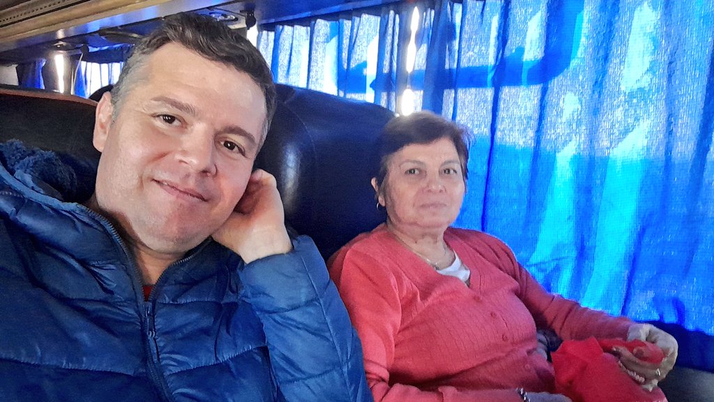 ¡Feliz día para todas las Madres! 😍 ¡En especial a la Mujer que me dio la Vida! 🫂

¡Feliz Día MAMÁ! 🌹 Te quiero mucho Vieja! 🫶