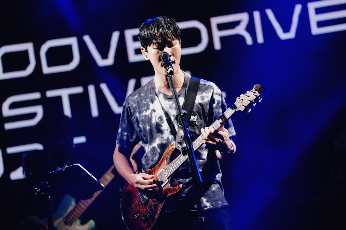OWLWAIT's tweet photo. What an unforgettable night! ⚡
SHAUN lit up Suntec Plaza at #GrooveDriverFestival with emotion-packed electronic vibes 🙌

#SHAUN #OWLWAIT #ArtistBooking #MusicFestival #SingaporeEvents #LiveEvents https://t.co/BhdCSyvn0L