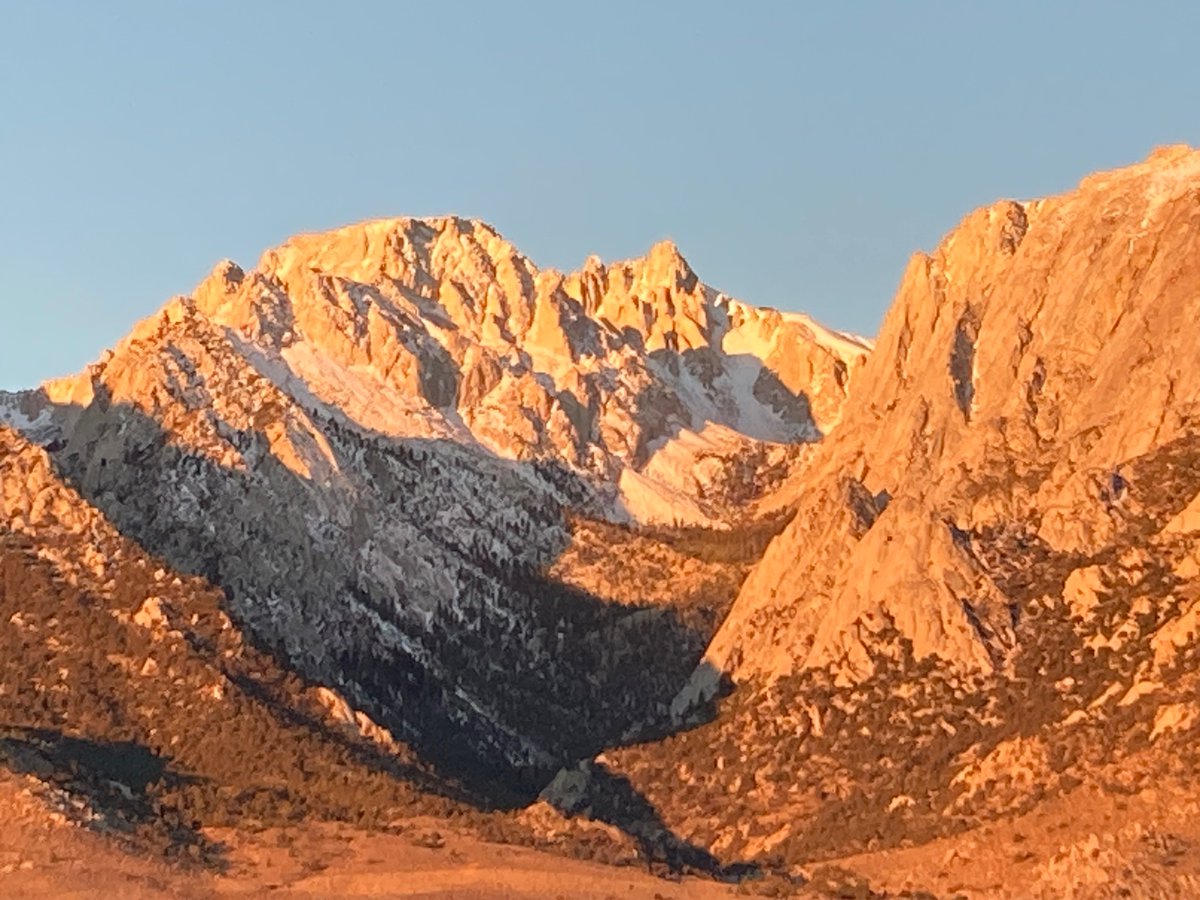 Suzanne Murray (@wildcreativity) on Twitter photo Mornings first light
#3wordspoet #NaturePhotography Mornings first light
#3wordspoet #NaturePhotography