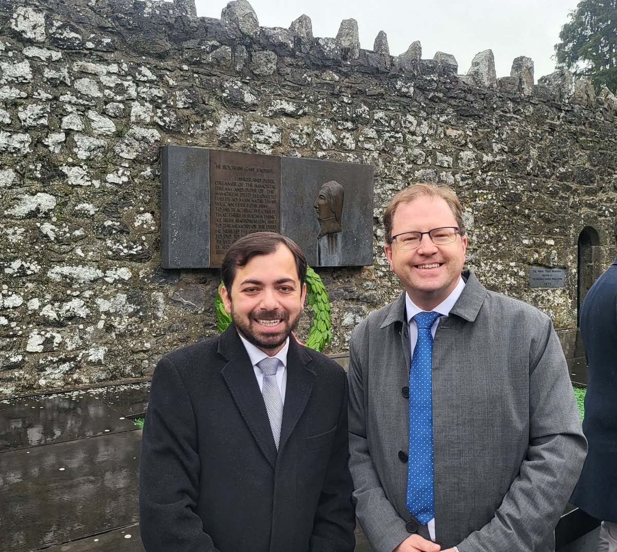 ammaraliDublin8's tweet image. Today, I had the honor of attending the annual Fianna Fáil Wolfe Tone commemoration at Bodenstown, Co. Kildare. 

It's vital to pay tribute to inspiring historical figures like Theobald Wolfe Tone, whose ideals resonate just as strongly today. 

We celebrated one of the most…